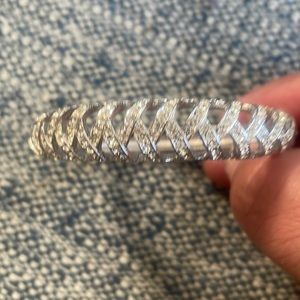 Women’s Silver toned Bracelet (costume)